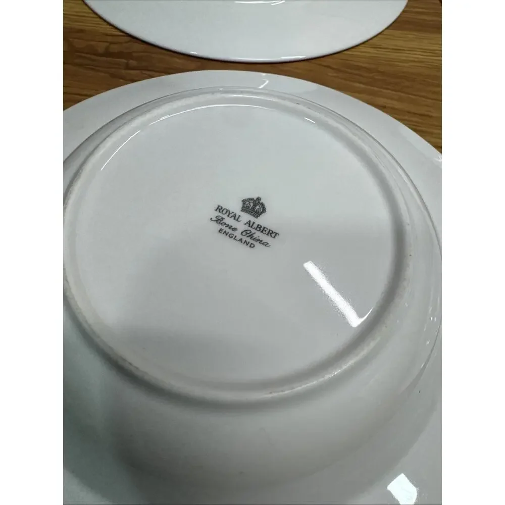 Royal Albert diameter 4”